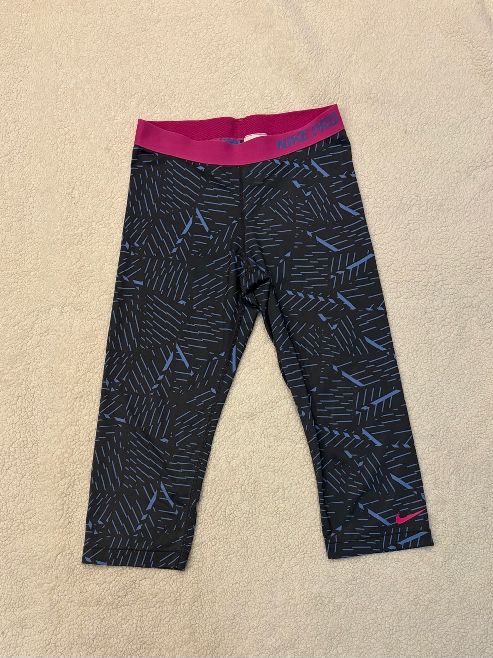 Nike Pro Dri-FIT Printed Cropped Leggings Dark Pink Blue Black Size L